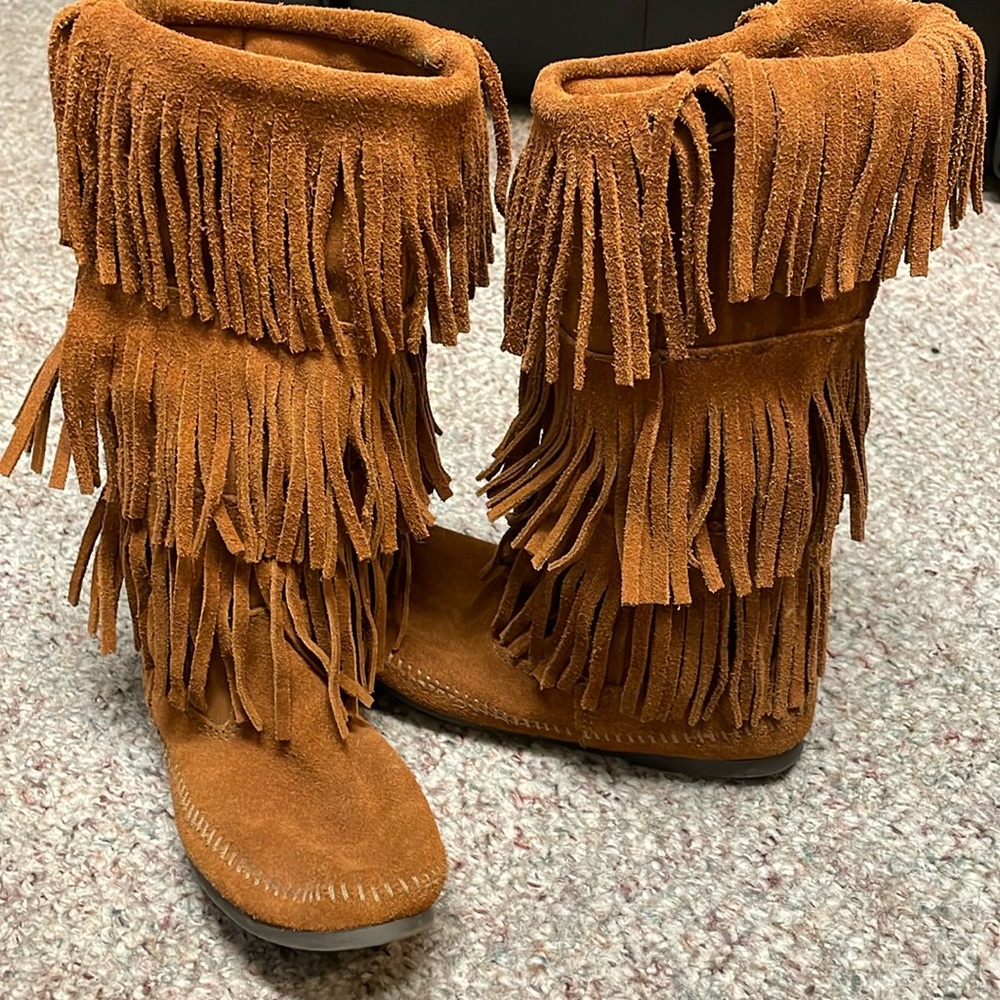 Minnetonka fringed leather boots